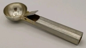 Vintage Unbranded Aluminum Ejector Ice Cream Scoop, USA, Pat 2756698 - Picture 1 of 7