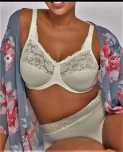 Lilyette Women's Minimizer Underwire Lace Trimming Shaping Bra 0428 - Picture 1 of 2