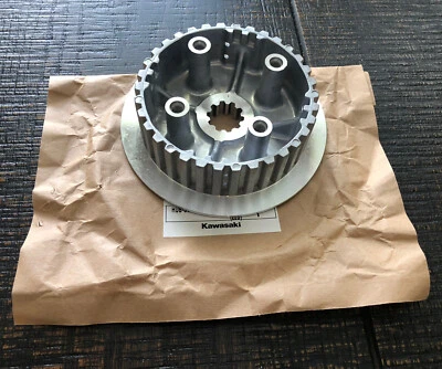 Clutch Basket Center Hub OEM Kawasaki KX80 KX85 KX100 KX 80 85 100 13087-1170 - Image 1 of 2
