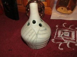 Carn pottery bud vase never used,colour blue. - Picture 1 of 2