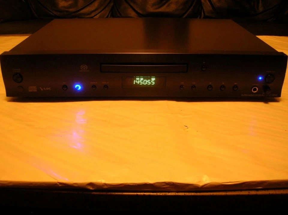 Onkyo C-S5VL Audiophile SACD/CD Player - Image 1 of 1