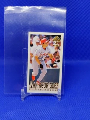 2000 Pacific Private Stock Ivan Rodriguez #55 Texas Rangers HOF - Image 1 of 2