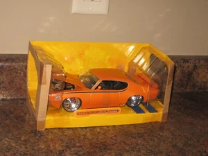 Jada 1:24 Big Time Muscle 1969 Pontiac GTO Judge '69 Orange Opening Hood - Picture 1 of 5