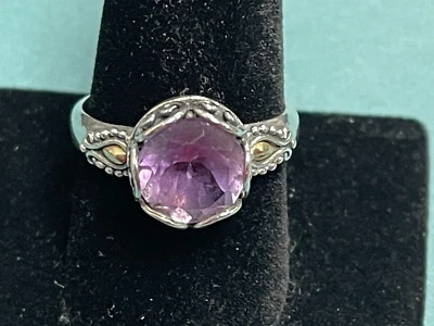 Anillo Suarti de plata de ley y oro amarillo de 18 quilates amatista talla 10 Foto 1 de 4