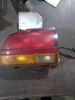 1991 1992 SATURN SL SEDAN Tail Light Assembly Left - Image 1 of 2