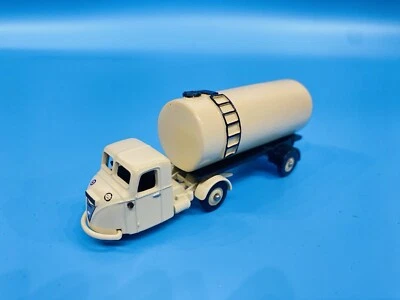 TRACKSIDE 1:76 SCALE DG148015 SCAMMELL SCARAB RAF TANKER NEW! - Image 1 of 4