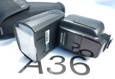 Câmera Digital Triopo TR988 Flash Gun Universal para Canon e Nikon refm - Imagem 1 de 2