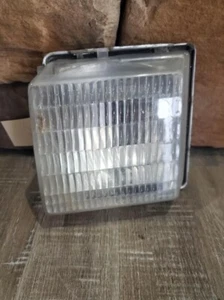 1992-1997 Cadillac Seville RIGHT Park Light - Bild 1 von 2