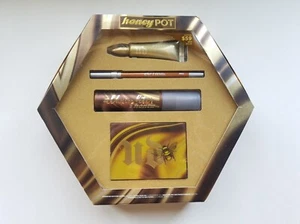 Urban Decay Honey Pot Limited Edition 4 Piece Set Primer, Palette, Spray, Pencil - Picture 1 of 3