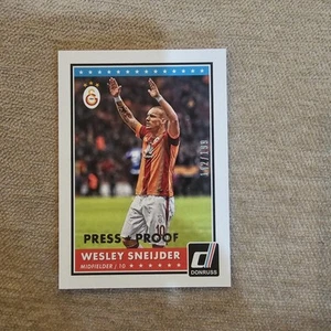 2015 Panini Donruss Press Proof Silver /199 Wesley Sneijder (Base) #36 - Afbeelding 1 van 2