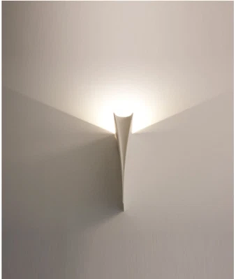 Wandleuchte Wandlampe Moltoluce alu weiß pulverbeschichtet Sockel G9 Designe - Bild 1 von 4