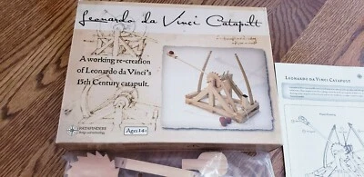 LEONARDO DA VINCI WORKING CATAPULT WOODEN ASSEMBLY KIT (Open Box) - Image 1 of 3