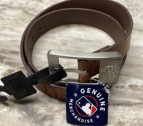 Milwaukee Brewers MLB Brown  Leather Belt size 38 Cover