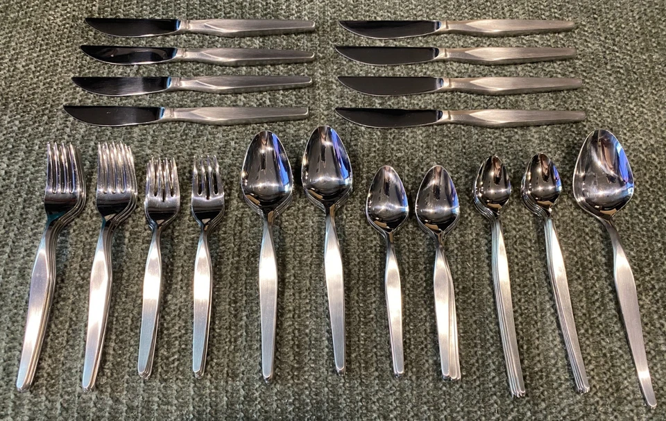 Servicio Noritake Linden Vintage Acero Inoxidable 18/8 para 8 Platería 52 Piezas Foto 1 de 4