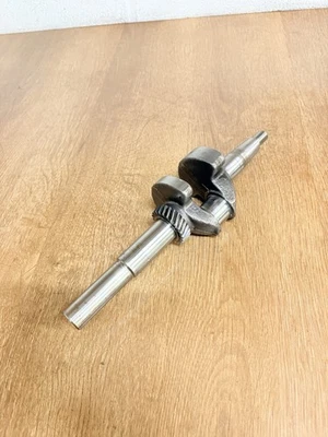 Crankshaft CUB CADET CC550 MTD 2P70M0 Engine Lawnmower - Image 1 of 4