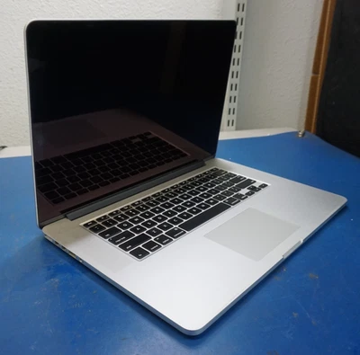 Apple MacBook Pro A1398 | i7-4770HQ | 256GB SSD | 16GB RAM -No Battery/Op System - Image 1 of 4