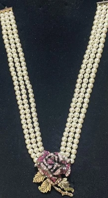 Heidi Daus Blooming Rose 施华洛世奇水晶三股项链 — 第 1/4 张图片