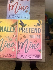 Nice Set The Benevolence Series 3 Books Collection Lucy Score Ships Free - Bild 1 von 6