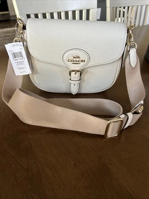 NUEVO Bolso Bandolera Coach Amelia Saddle Cuero Guijarro Tiza Correa Guitarra Foto 1 de 4