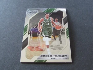 2022 The National VIP Gold Pack Giannis Antetokounmpo Card #28 - Foto 1 di 2