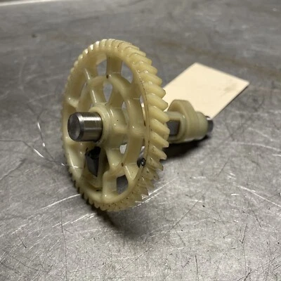 OEM GOOD USED CUB CADET 208CC SNOWBLOWER CAMSHAFT 951-15128 - Image 1 of 4