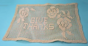 Vintage Crochet GIVE THANKS centerpiece doily 11.5" x 17" - Picture 1 of 2
