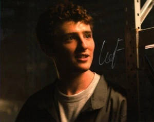 Doctor Who Autograph: LEO FLANAGAN (Kerblam!) Signed Photo - Picture 1 of 7