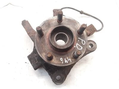 Chrysler PT Cruiser 2001 Front right wheel hub spindle knuckle 05273332AC — 第 1/4 张图片