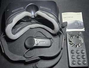 Auriculares Samsung Gear VR negros con manual y controlador 2016 ventilador en muy buen estado - Imagen 1 de 5