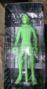 SDCC 2014 Gentle Giant 24" Alien Glow-In-The-Dark Jumbo Vintage Exclusive  - Bild 1 von 6