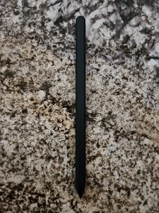 Stylet noir crayon - Photo 1/2