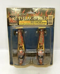 NOS Vintage Shogun NOV716 Action Mini Dragster Cars (2) Emette Fiamme e Scintille - Foto 1 di 7