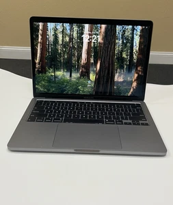 2020 MacBook Pro 13 inch 2.0 4-Core i5 16GB 500GB Iris Plus Graphics 1.5GB - Picture 1 of 10