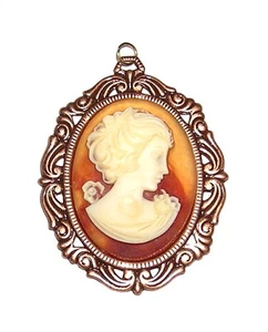 /PENDANT/NECKLACE Lovely Cameo Coppertone & YOUNG WOMAN - Bild 1 von 1
