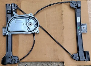 03-10 VW Beetle Convertible Passenger Right Front Window Regulator - Picture 1 of 6