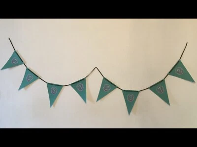 Bunting verde hecho a mano Foto 1 de 2