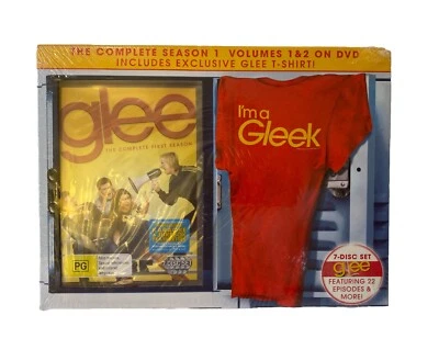 GLEE Complete First Season (2010) ~  7 Disc Set & I’m A Gleek T-shirt ~ NEW - Image 1 of 4