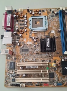 Asus P5L 1394 Motherboard & Pentium D 945 3.4 GHZ CPU & 2GB DDR 2 w/o I/O shield - Afbeelding 1 van 4