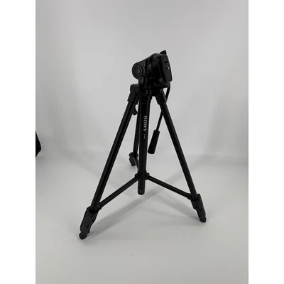 Sony VCT-R640 Compact Lightweight Aluminum Tripod for Cameras & Camcorders - Image 1 of 4