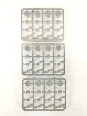 Clásico Warhammer NIGHT GOBLIN SHIELDS Sprue Lote de 3 Foto 1 de 4