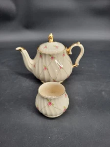 Vintage Sadler England Pink Rose Buds w/ Gold Accents Teapot #3632 + Open Sugar - Picture 1 of 24