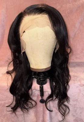 Peluca de cabello humano 22 pulgadas 13x6 peluca frontal de encaje Foto 1 de 4