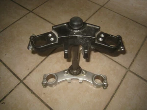 GPX 600 R ZX600C Lenkkopf Gabelbrücke Gabelbrücken oben unten fork bridge stem - Bild 1 von 3