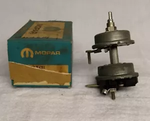 Headlight Switch 1956 Dodge NOS Mopar 1688966 - FREE DOMESTIC SHIPPING - Picture 1 of 5