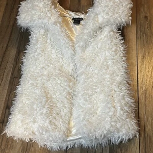 Wet Seal Faux Fur Hooded Vest Y2K Lined Ivory Snow Bunny Sleeveless Jacket Sz S - Picture 1 of 7