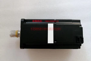 NEW 1PCS YASKAWA Servo Motor SGMJV-08A3A6C - Picture 1 of 1
