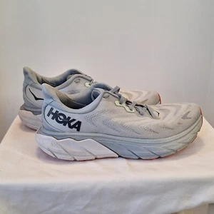 Hoka One One Arahi 6 Plein Air Blue Fog Active Running Shoes Womens 9.5 B EUC - Picture 1 of 7