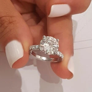2 Ct Round Cut Simulated Diamond Halo Engagement Ring In 14K White Gold Plated - Picture 1 of 9