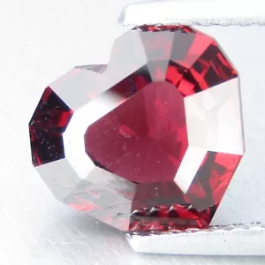 4.85Cts Striking Natural Rhodolite Garnet Heart Custom Cut Sri Lanka Gemstone - Picture 1 of 5