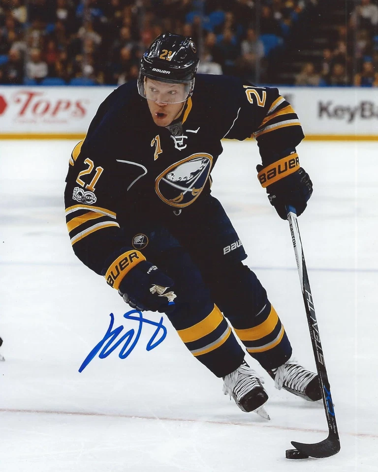Foto firmada por Kyle Okposo de 8x10 Buffalo Sabres autografiada certificado de autenticidad Foto 1 de 1